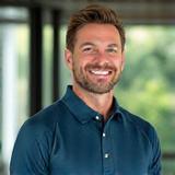 Portrait of Professor Kai Lee, specializing in Sports Science and Rehabilitation for Adults